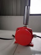 FSPK-III兩級(jí)跑偏開(kāi)關(guān)，跑偏保護(hù)裝置價(jià)格KBW-220L隔爆爆跑偏開(kāi)關(guān)