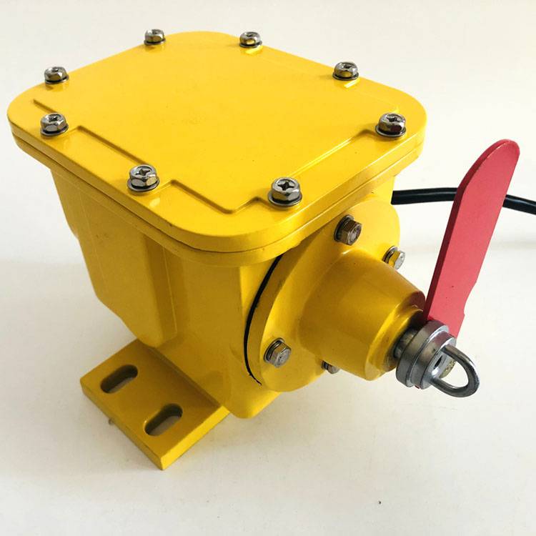 ZL-B-800膠帶輸送機(jī)撕裂保護(hù)裝置、ZLK-II縱向撕裂開關(guān)常開常閉廠家